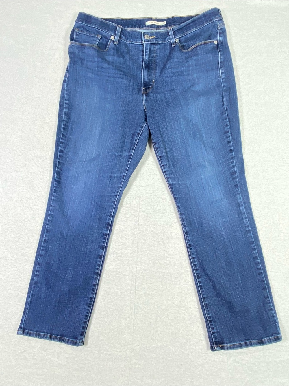 Levi’s Classic Straight Cropped Jeans Women's 16S Blue Mid Rise Stretch Denim